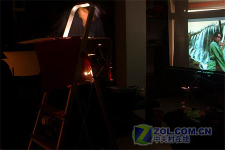 看过别笑 千元自制投影机到底啥模样 看过别笑 千元自制投影机到底啥模样